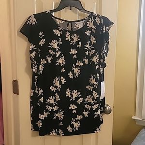 NWT Floral Top